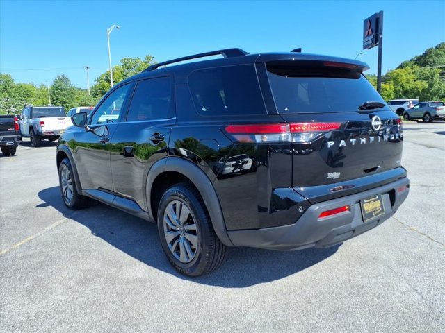 Certified 2025 Nissan Pathfinder SV AWD/4WD image 7