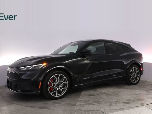 Used 2025 Ford Mustang Mach-E GT AWD/4WD image 18
