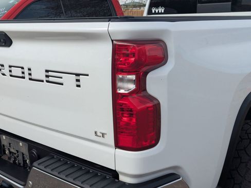 Used 2020 Chevrolet Silverado 2500 LT w/ All Star Edition AWD/4WD image 9