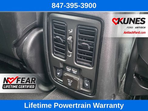 Used 2024 Dodge Durango GT AWD/4WD image 34