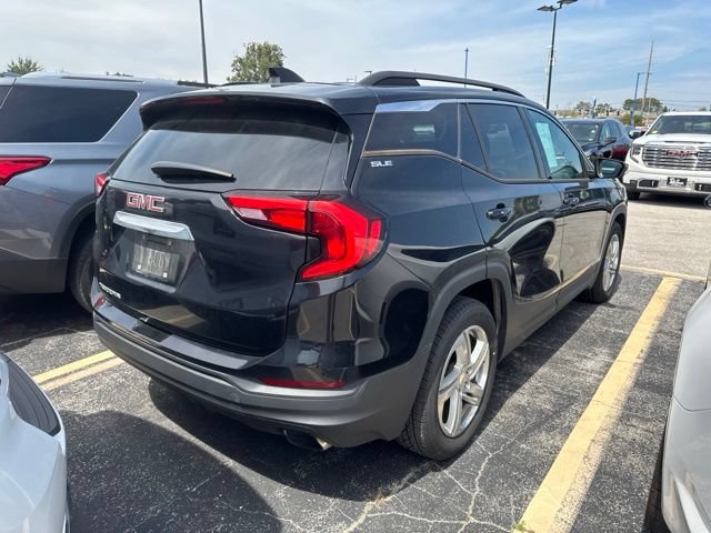 Used 2018 GMC Terrain SLE w/ Driver Convenience Package FWD image 11
