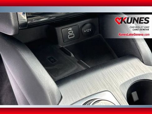 Used 2024 Ford Escape Platinum AWD/4WD image 25