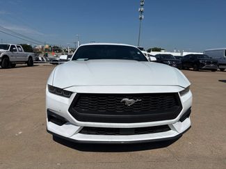 Used 2025 Ford Mustang Premium RWD video 2
