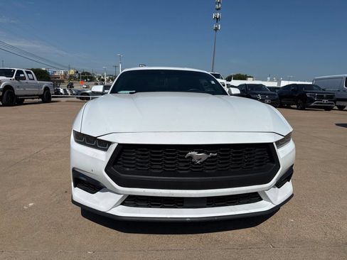 Used 2025 Ford Mustang Premium RWD image 2