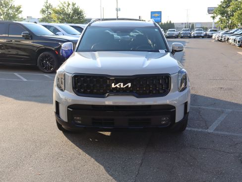 Used 2024 Kia Telluride SX Prestige X-Line AWD/4WD image 3