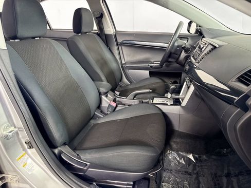 Used 2016 Mitsubishi Lancer ES FWD image 28