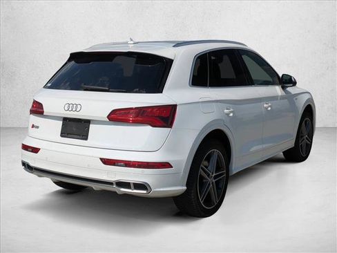 Used 2018 Audi SQ5 Premium Plus w/ Navigation Package AWD/4WD image 5