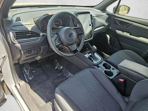 Certified 2025 Subaru Forester Premium AWD/4WD image 11