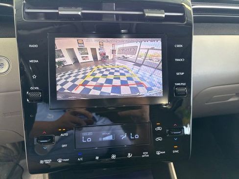 Used 2022 Hyundai Tucson SEL AWD/4WD image 16