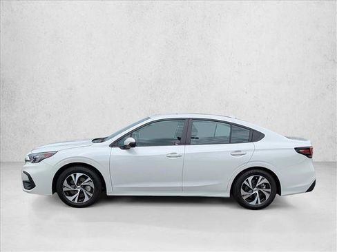 Used 2025 Subaru Legacy Premium w/ Popular Package #1 AWD/4WD image 8