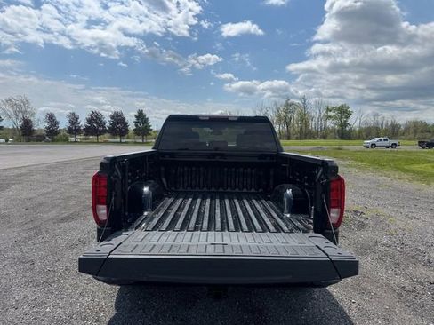 Used 2023 GMC Sierra 1500 Elevation AWD/4WD image 18