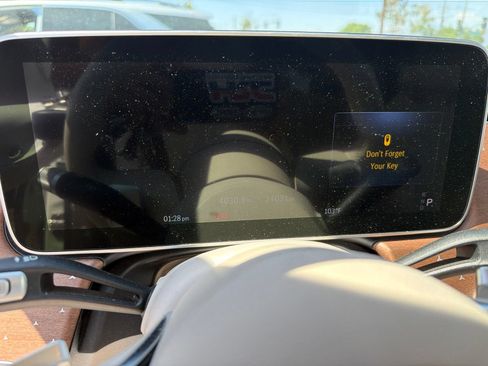 Used 2023 Mercedes-Benz EQS 450+ SUV image 5