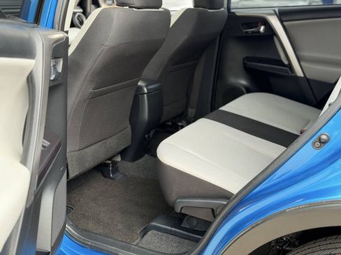 Used 2017 Toyota RAV4 XLE w/ Plus Special Value Package FWD image 11