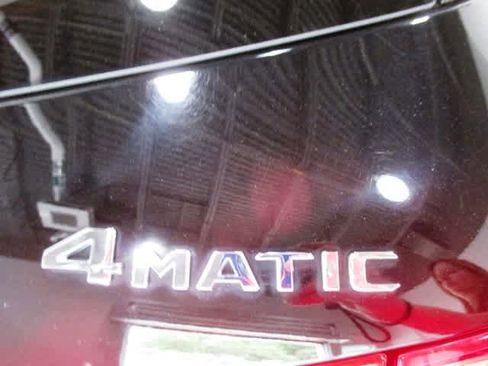 Used 2021 Mercedes-Benz GLA 250 4MATIC image 43