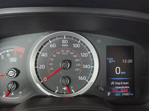 Used 2022 Toyota Corolla Cross LE image 11