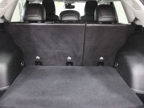 Used 2022 Jeep Compass Trailhawk w/ Trailhawk Convenience Group image 13