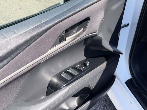 Used 2025 Toyota Camry LE image 18