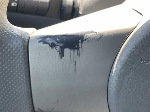 Used 2012 Nissan Frontier SV RWD image 30