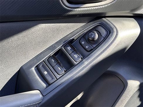 Certified 2025 Subaru Crosstrek 2.0i Premium image 24