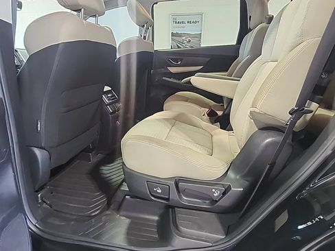 Used 2019 Subaru Ascent Premium AWD/4WD image 12
