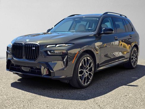 Used 2024 BMW X7 M60i w/ Executive Package AWD/4WD image 7