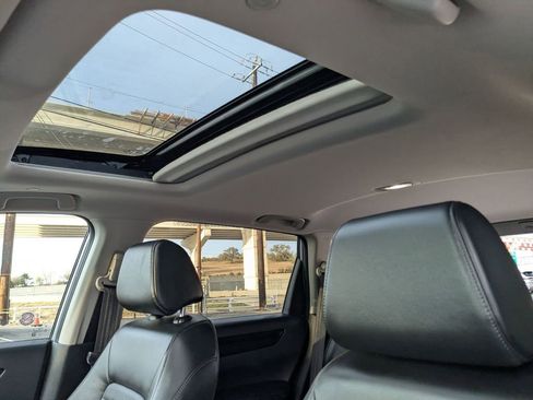 Used 2025 Honda CR-V EX-L image 23