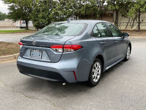 Used 2024 Toyota Corolla LE FWD image 7
