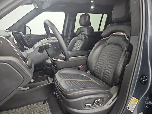 Used 2024 Rivian R1S Adventure AWD/4WD image 20