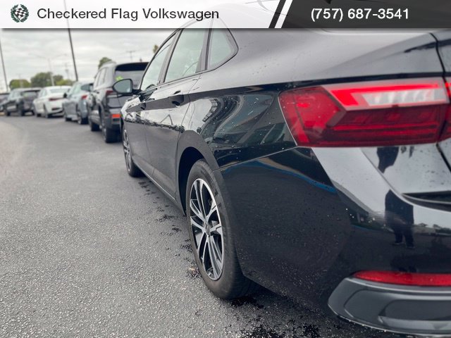 Used 2025 Volkswagen Jetta Sport FWD image 8