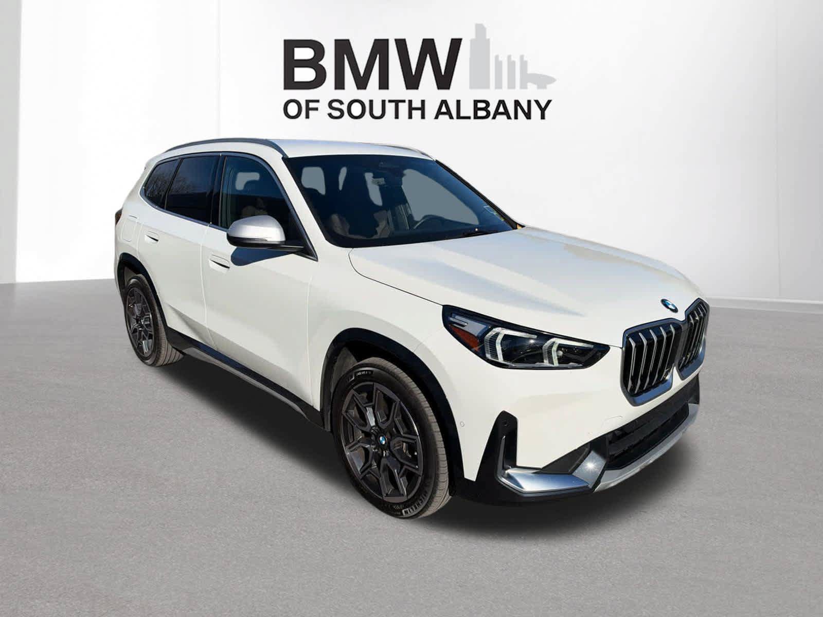 Used 2023 BMW X1 xDrive28i w/ Convenience Package AWD/4WD image 7