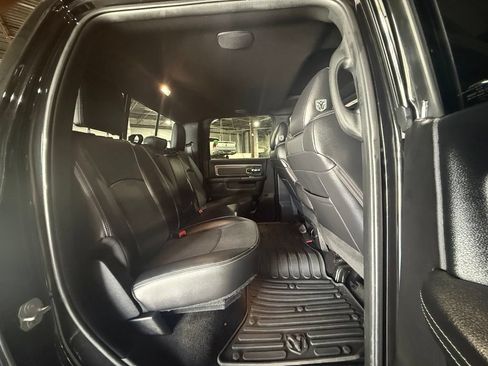 Used 2017 RAM 2500 Power Wagon w/ Leather & Luxury Group AWD/4WD image 17