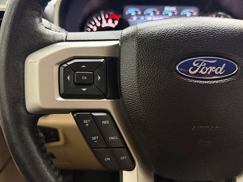Used 2017 Ford F150 Lariat RWD image 22