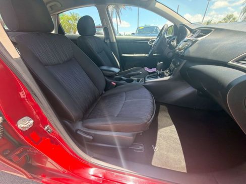 Used 2017 Nissan Sentra SV FWD image 18