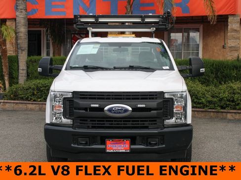 Used 2019 Ford F250 XL w/ Power Equipment Group image 3