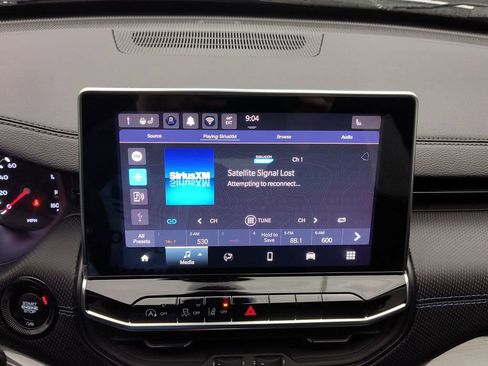 Used 2025 Jeep Compass Latitude w/ Altitude Special Edition image 23