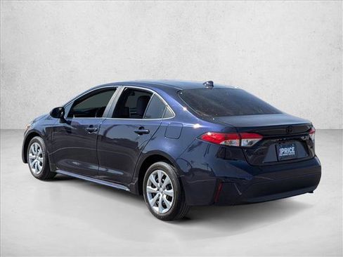 Used 2024 Toyota Corolla LE FWD image 7