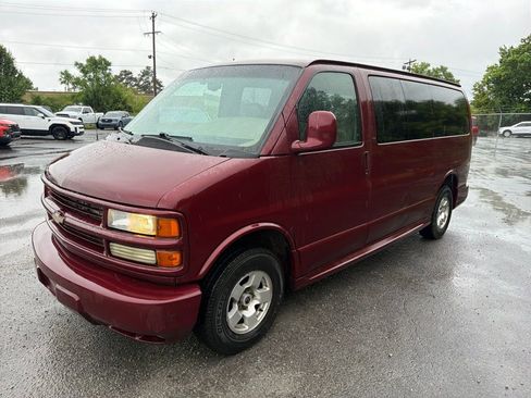 Used 2001 Chevrolet Express 1500 LT RWD image 12