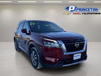 Used 2025 Nissan Pathfinder SL