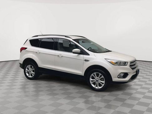 Used 2019 Ford Escape SEL AWD/4WD image 39
