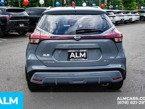 Used 2023 Nissan Kicks SV FWD image 11