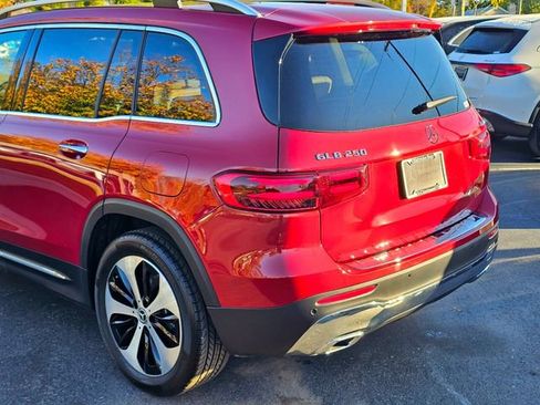 New 2026 Mercedes-Benz GLB 250 4MATIC image 12