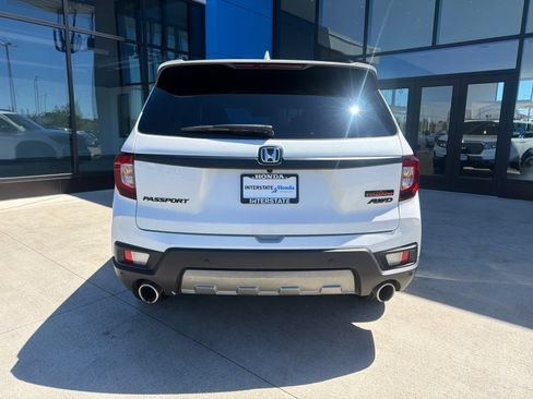 Used 2023 Honda Passport TrailSport image 6