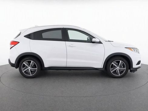 Used 2022 Honda HR-V EX-L image 2