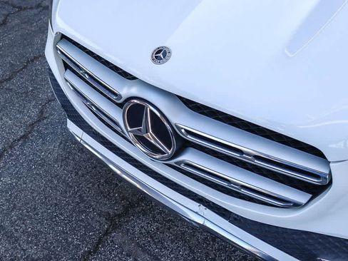 Used 2022 Mercedes-Benz GLE 350 4MATIC w/ Premium Package image 8