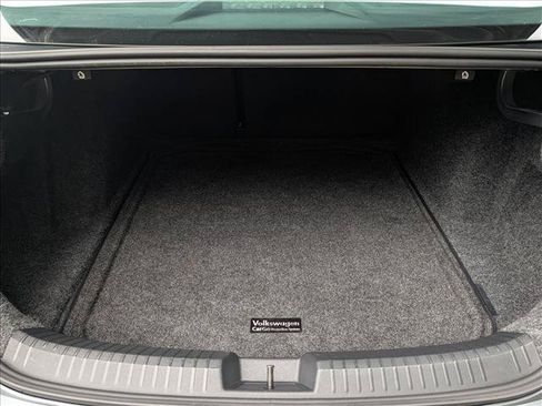 Certified 2025 Volkswagen Jetta Sport FWD image 17
