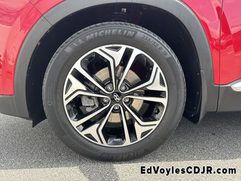 Used 2020 Hyundai Santa Fe SEL image 13