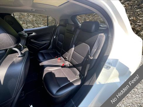 Used 2015 Mercedes-Benz GLA 250 image 15