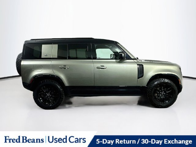 Used 2022 Land Rover Defender 110 X-Dynamic HSE AWD/4WD image 11