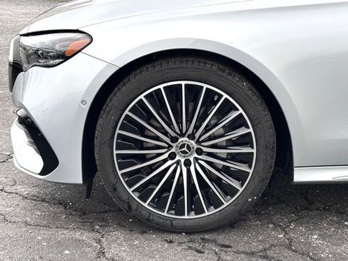 New 2026 Mercedes-Benz E 350 4MATIC Sedan image 7