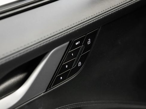 Certified 2025 Porsche 911 Carrera RWD image 20